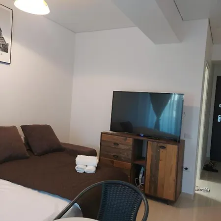 Garsoniera Edy Apartman Mamaia